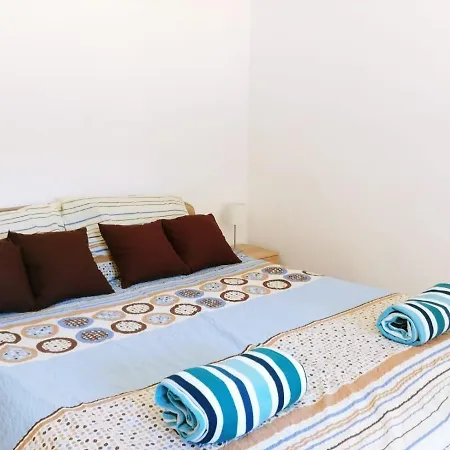 With Wifi - 14065 Apartment