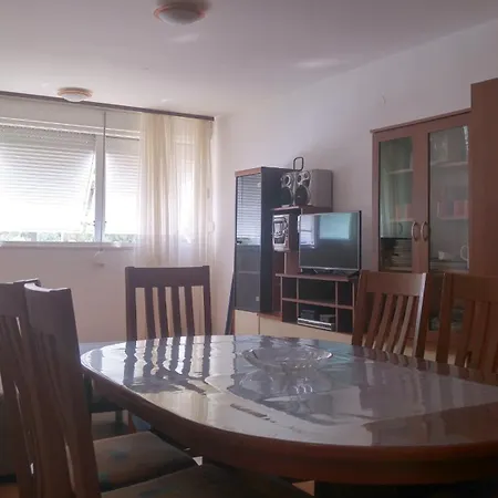 With Wifi - 14065 Apartment